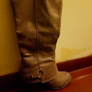 Fergalicious brown boots, size 6.5